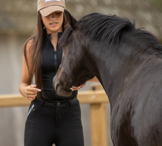 The Summer Top riding top